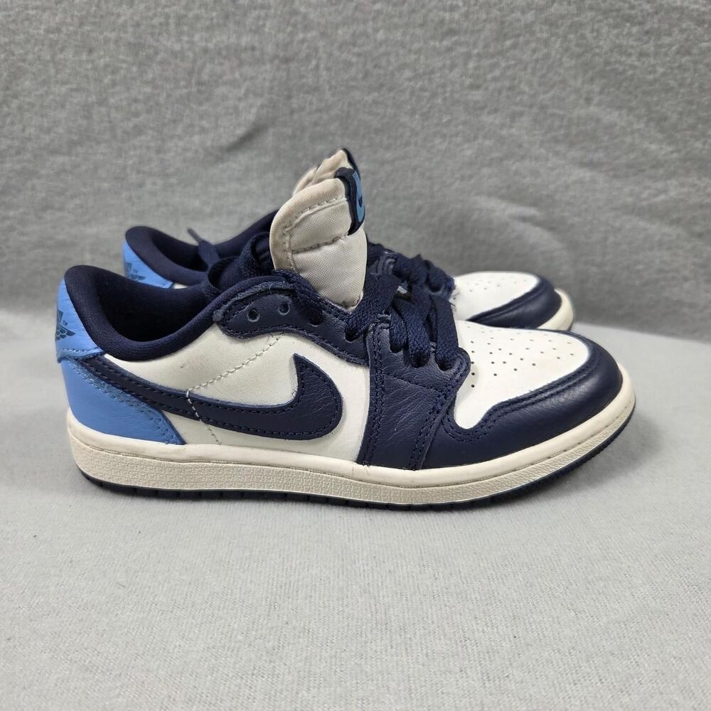 Jordan Blue and Navy Trainers